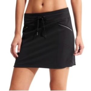 Athleta black Skort sz L